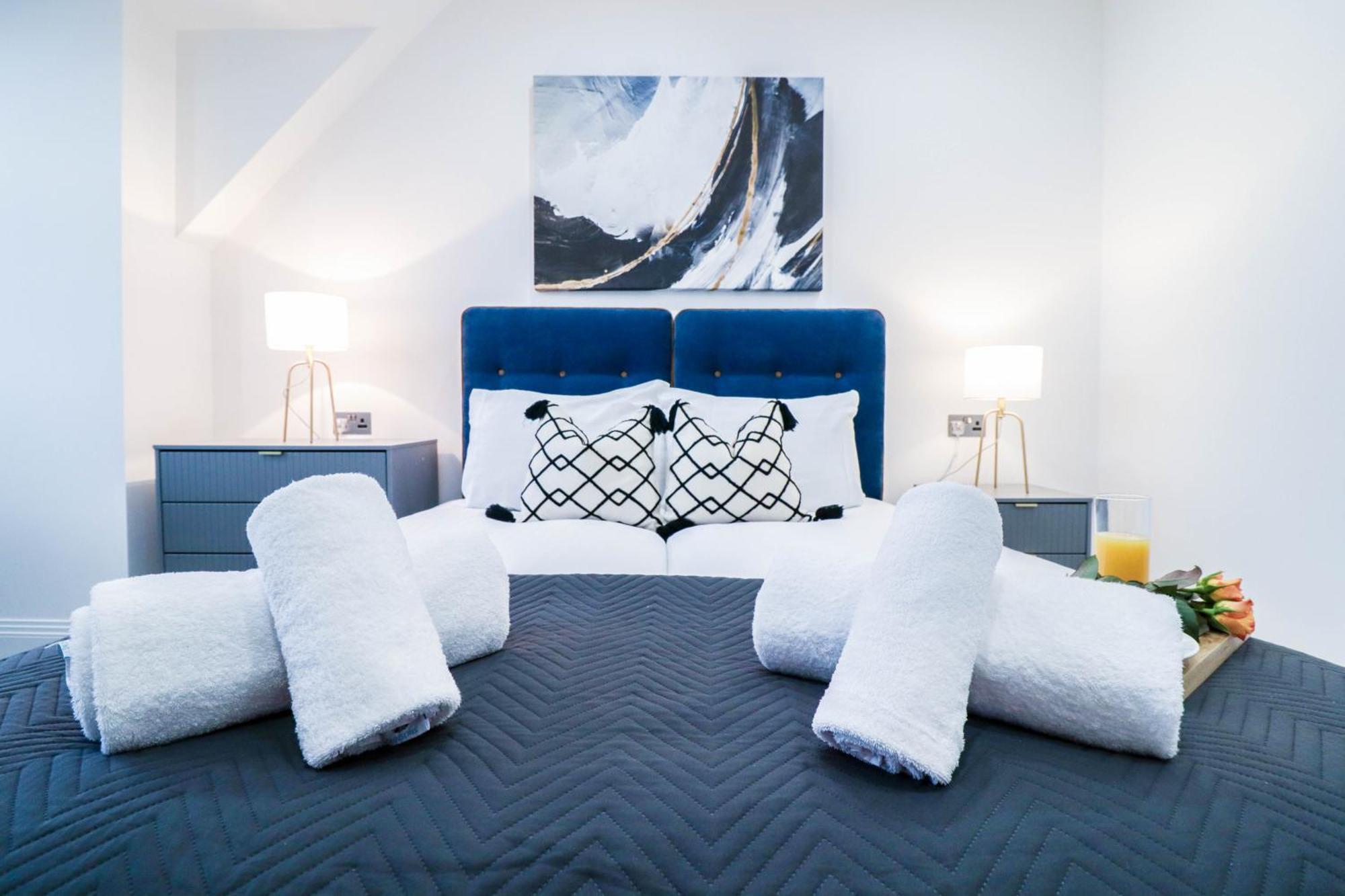 High-end Luxury - Free Parking And Wifi Included! Apartment *