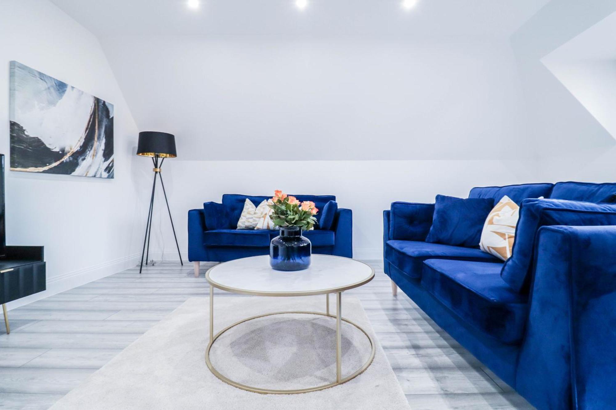 High-end Luxury - Free Parking And Wifi Included! Apartment *