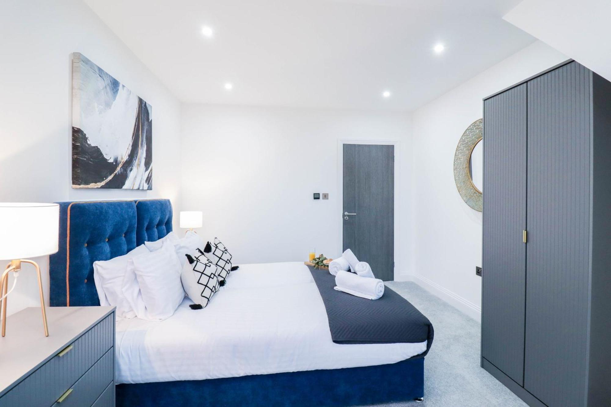 Apartment High-end Luxury - Free Parking And Wifi Included! *